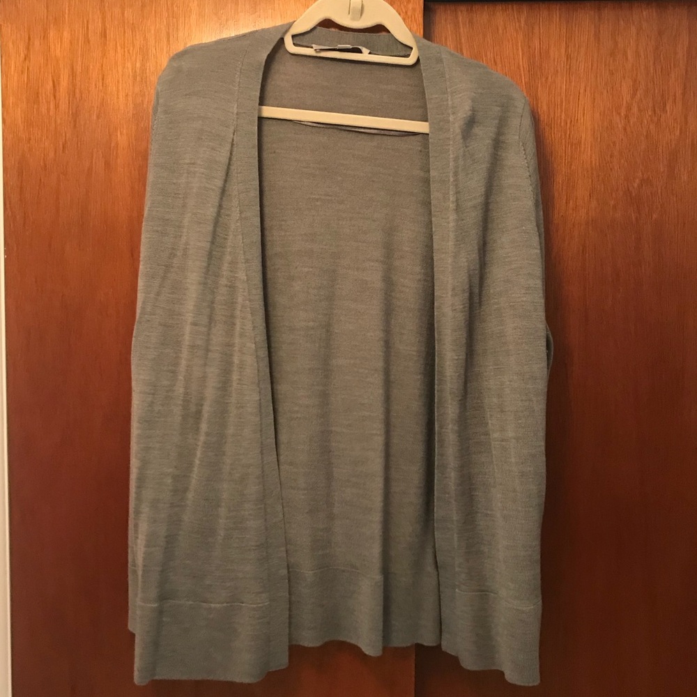 Ann Taylor Loft gray sweater cardigan